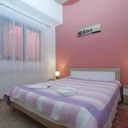 Fuer 3 Personen Ca 35 Qm In Pula, Istrien Istrische Riviera *