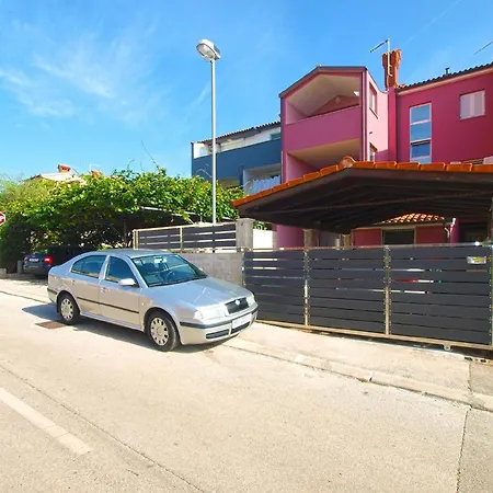 Fuer 3 Personen Ca 35 Qm In Pula, Istrien Istrische Riviera Appartement *