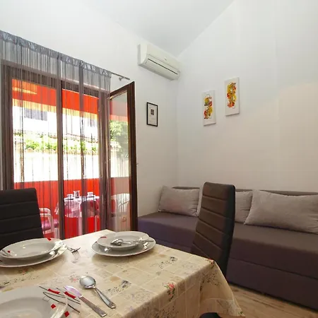 Fuer 3 Personen Ca 35 Qm In Pula, Istrien Istrische Riviera Apartment Pula